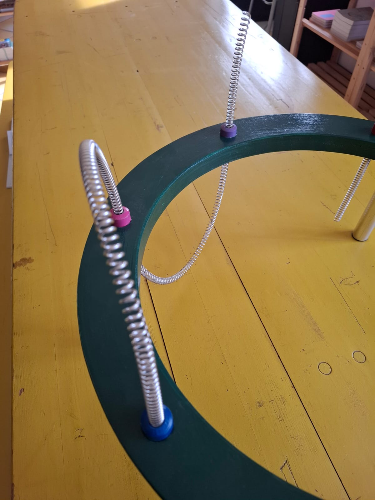 ERIM MAGNETIC IMPULSIVE RHYTHMIC EMITTER