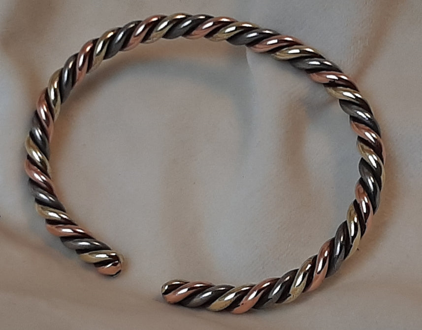 copper bracelet "Arwen"