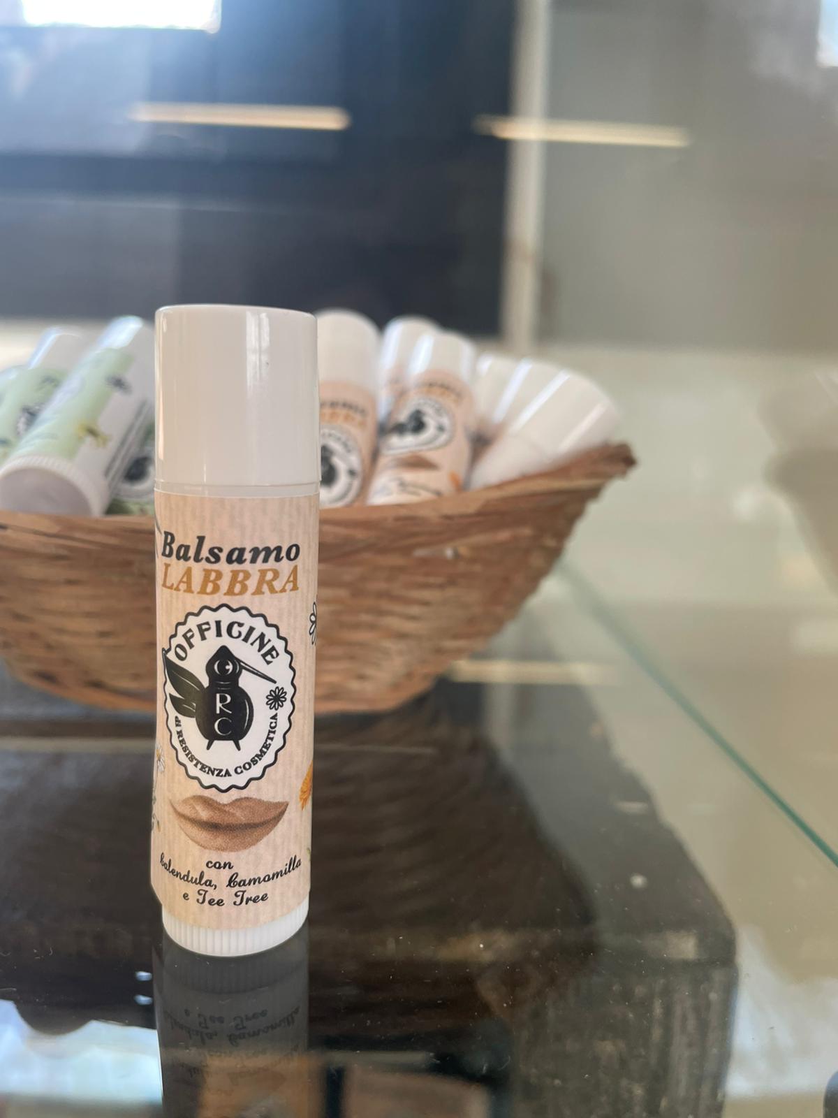 Balsamo labbra con calendula e camomilla