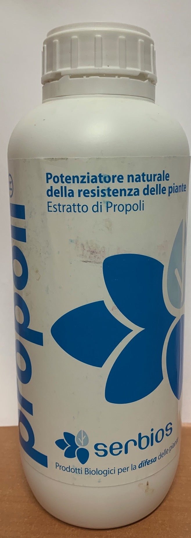 PROPOLI - POTENZIATORE NATURALE DELLA RESISTENZA DELLE PIANTE